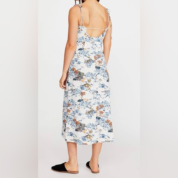 NWOT Free People Beach Party Dress Size 6 - Picture 2 of 9